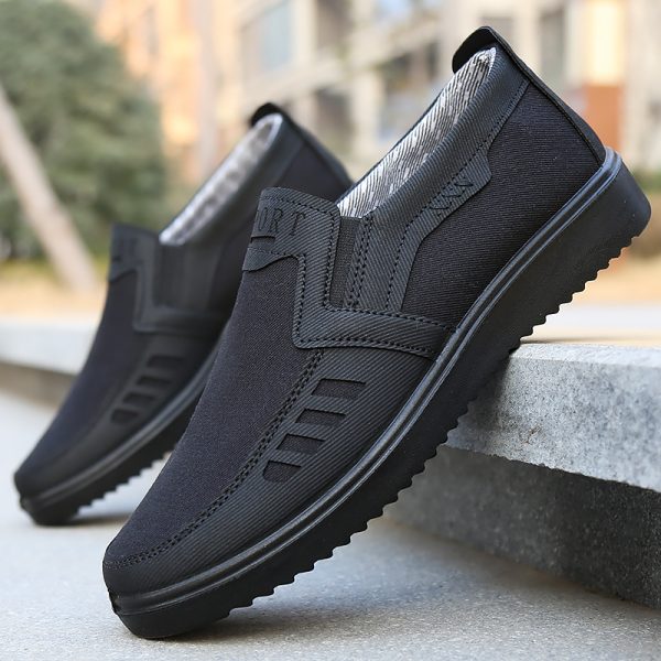 Old Beijing cloth shoes2