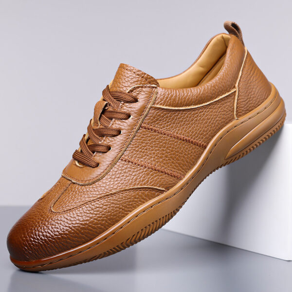 Top layer cowhide casual shoes