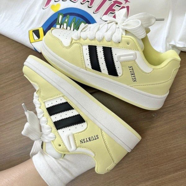 German training shoes - Image 2