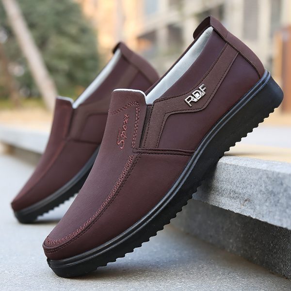 Old Beijing cloth shoes